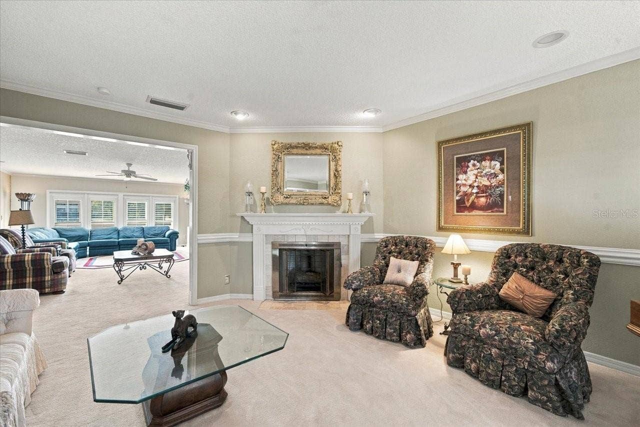 2534 HERON LANE N, Clearwater, FL 33762 2534 HERON LANE N, Clearwater, FL 33762