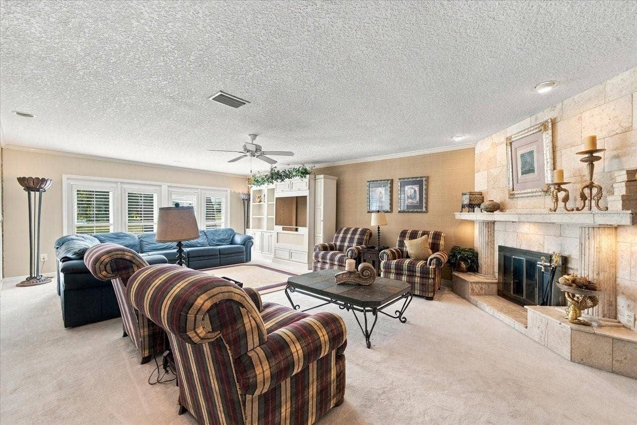 2534 HERON LANE N, Clearwater, FL 33762 2534 HERON LANE N, Clearwater, FL 33762