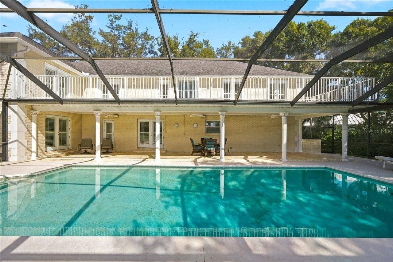 2534 HERON LANE N, Clearwater, FL 33762 2534 HERON LANE N, Clearwater, FL 33762