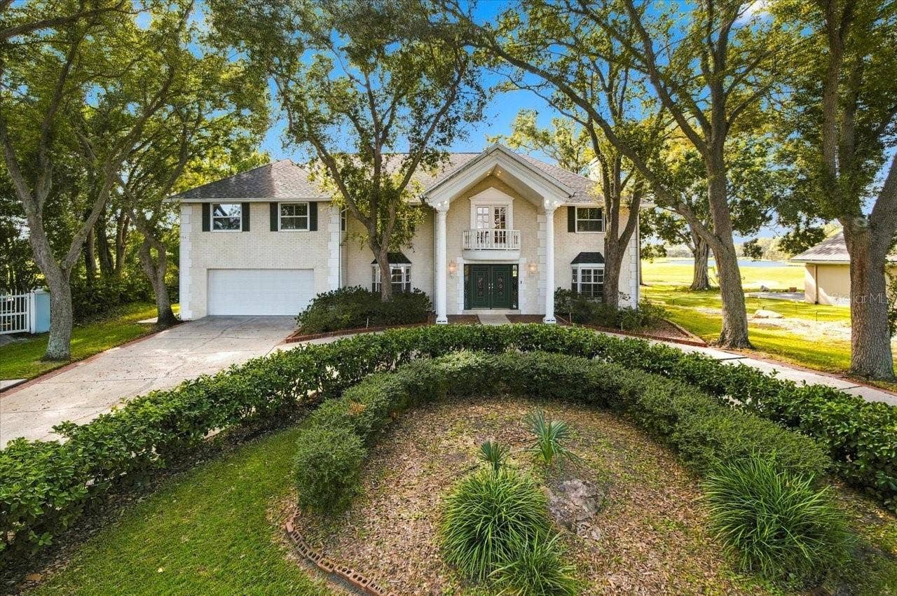 2534 HERON LANE N, Clearwater, FL 33762 2534 HERON LANE N, Clearwater, FL 33762