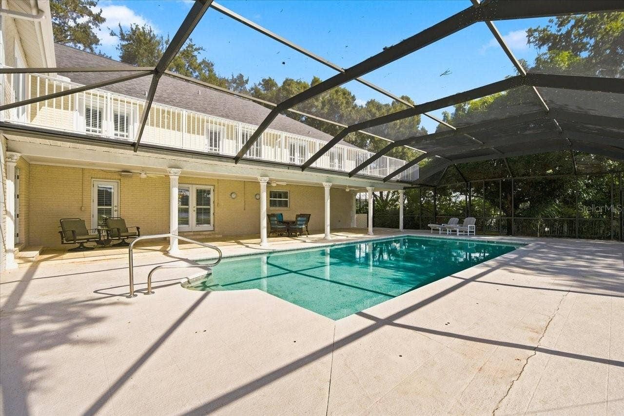 2534 HERON LANE N, Clearwater, FL 33762 2534 HERON LANE N, Clearwater, FL 33762