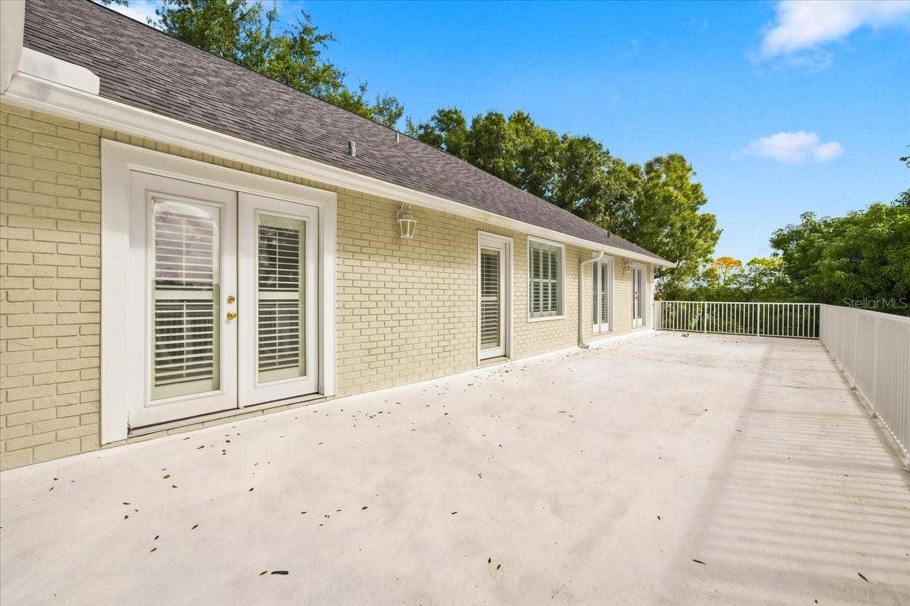 2534 HERON LANE N, Clearwater, FL 33762 2534 HERON LANE N, Clearwater, FL 33762