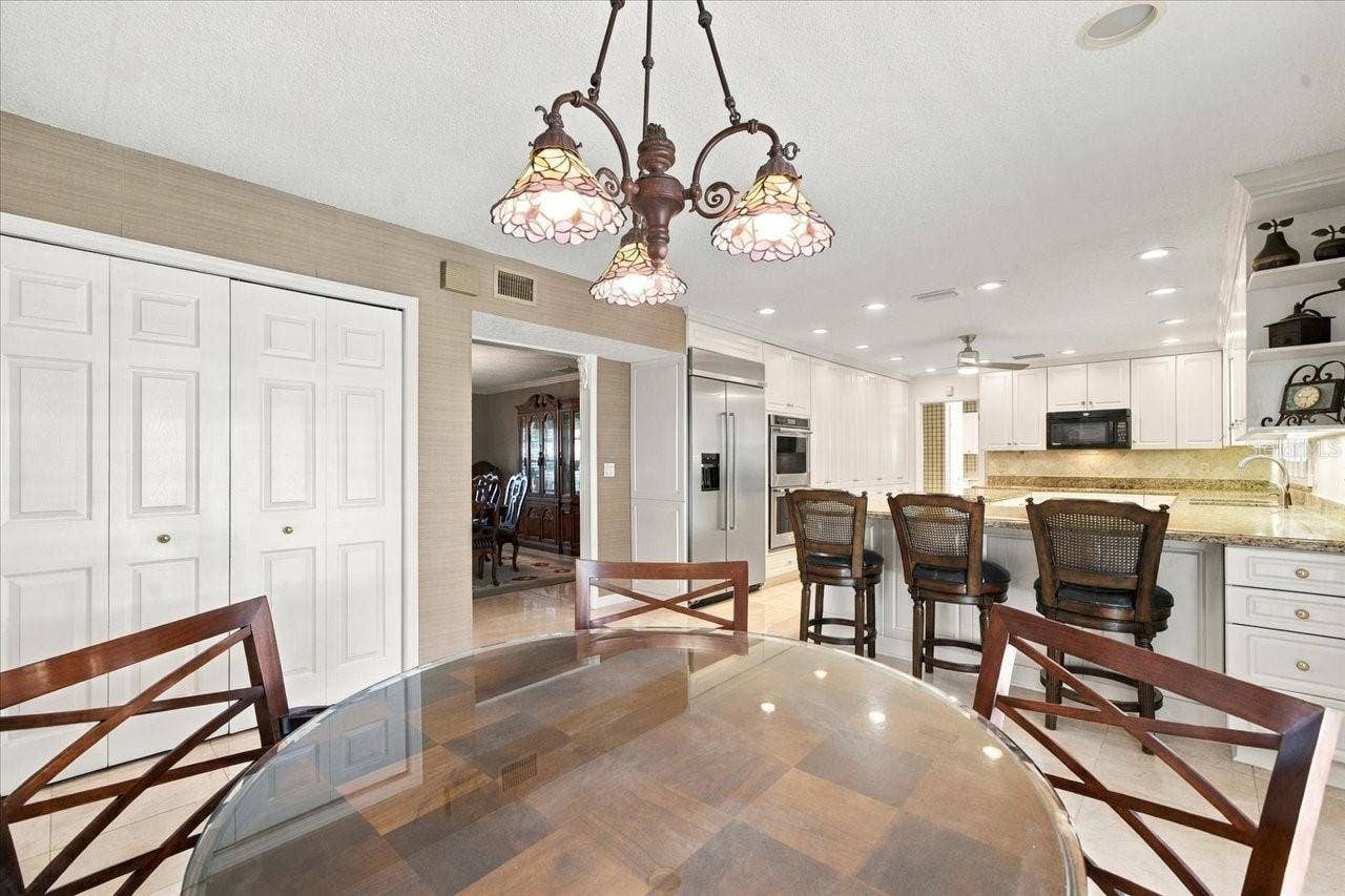 2534 HERON LANE N, Clearwater, FL 33762 2534 HERON LANE N, Clearwater, FL 33762