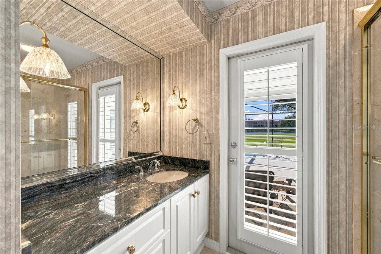 2534 HERON LANE N, Clearwater, FL 33762 2534 HERON LANE N, Clearwater, FL 33762