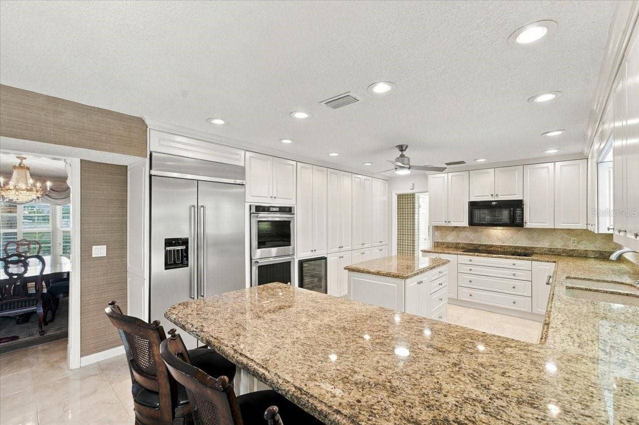 2534 HERON LANE N, Clearwater, FL 33762 2534 HERON LANE N, Clearwater, FL 33762