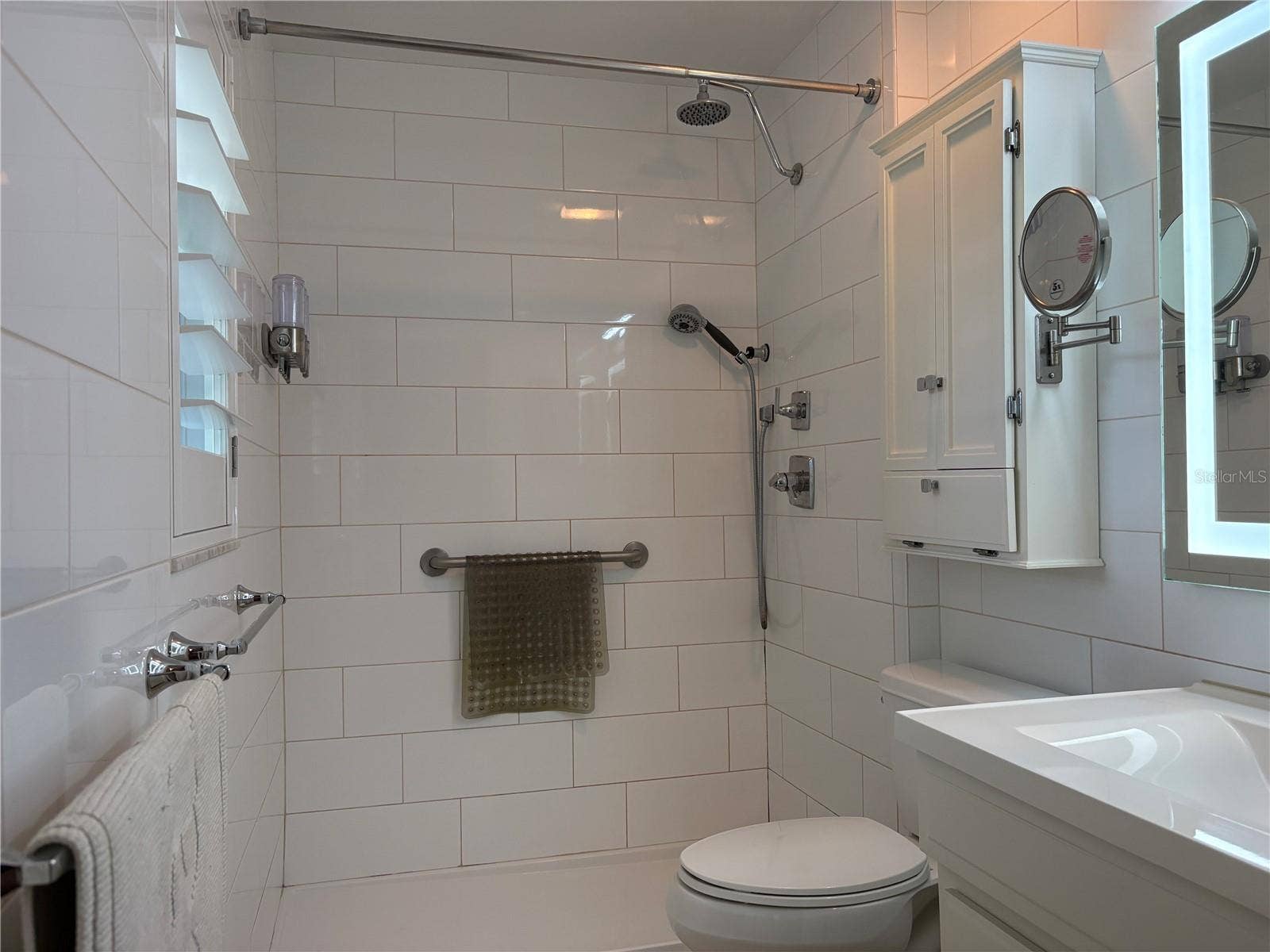 1813 ORANGE HILL DRIVE, Brandon, FL 33510 1813 ORANGE HILL DRIVE, Brandon, FL 33510