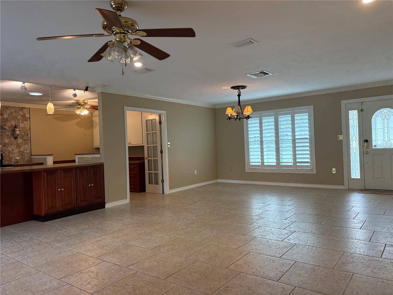 1813 ORANGE HILL DRIVE, Brandon, FL 33510 1813 ORANGE HILL DRIVE, Brandon, FL 33510
