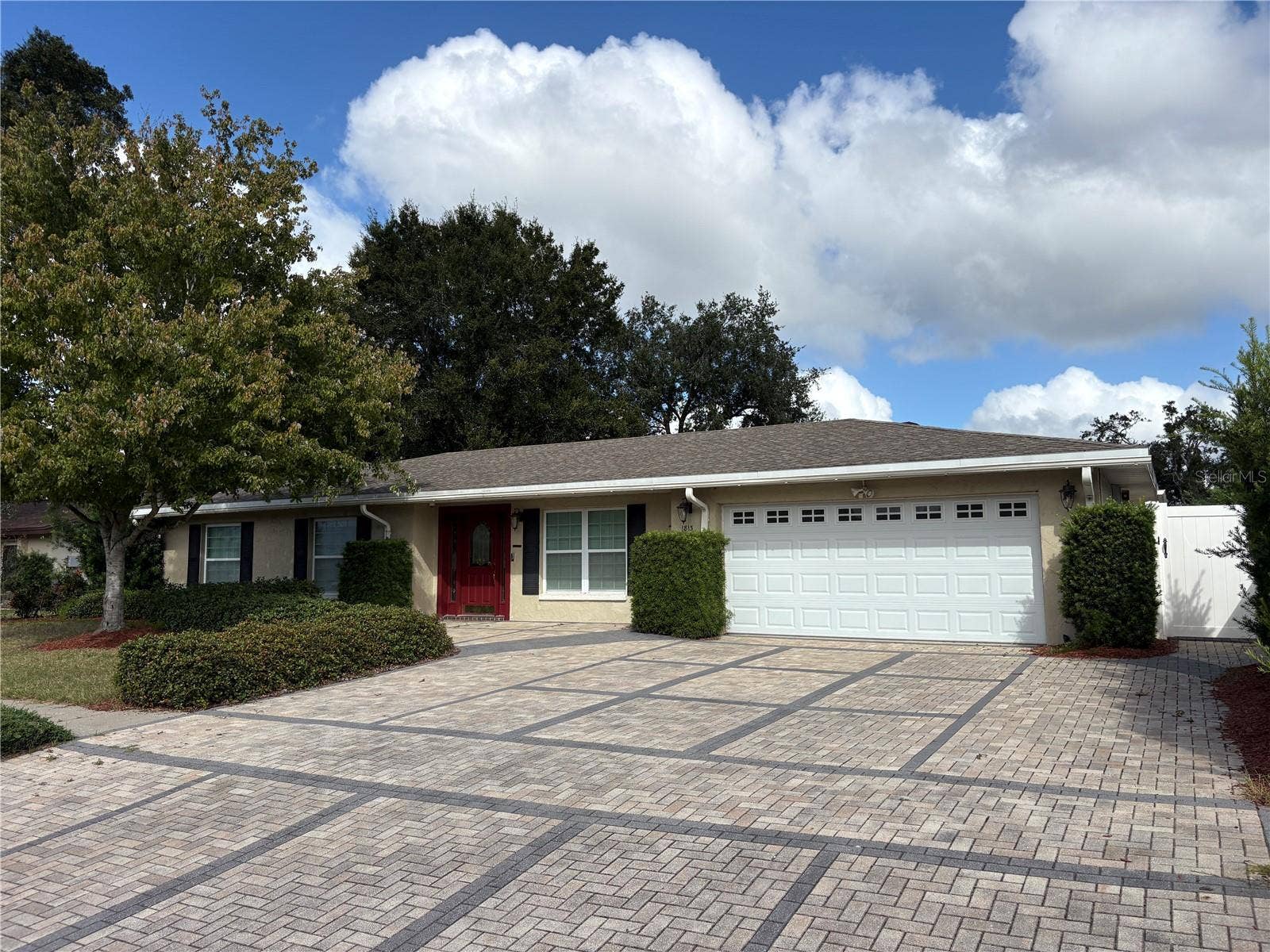 1813 ORANGE HILL DRIVE, Brandon, FL 33510 1813 ORANGE HILL DRIVE, Brandon, FL 33510