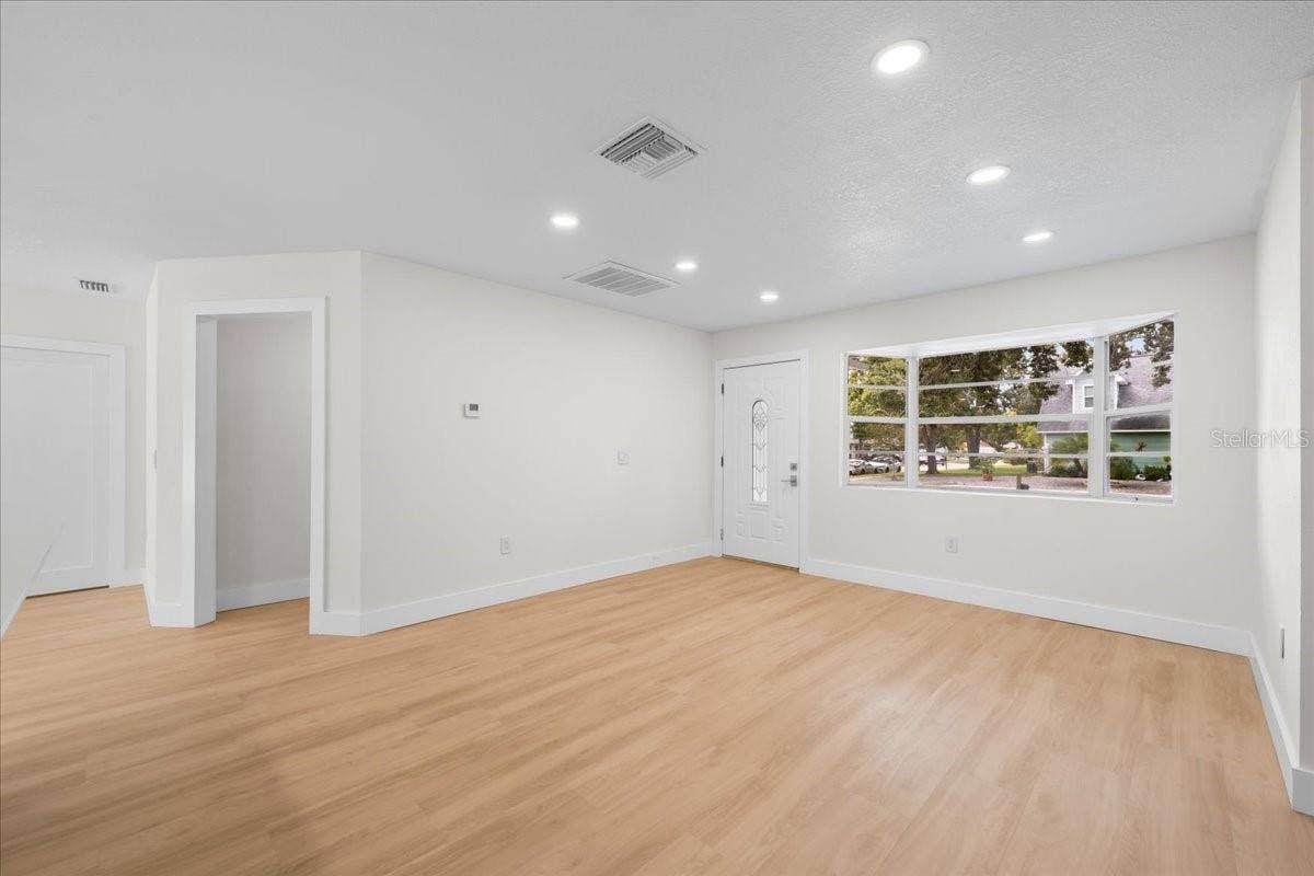 12904 128TH LANE, Largo, FL 33774 12904 128TH LANE, Largo, FL 33774