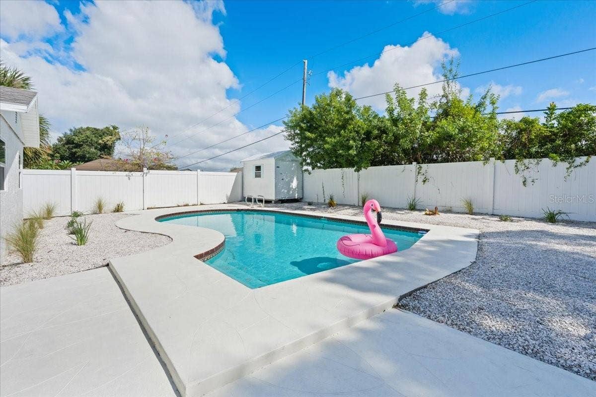 12904 128TH LANE, Largo, FL 33774 12904 128TH LANE, Largo, FL 33774