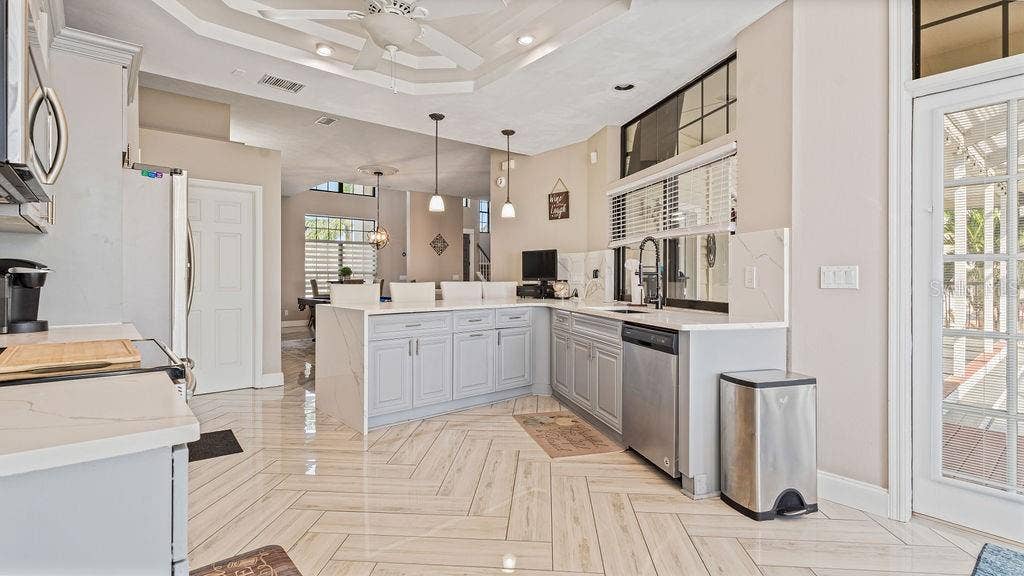 804 GOLF ISLAND DRIVE, Apollo Beach, FL 33572