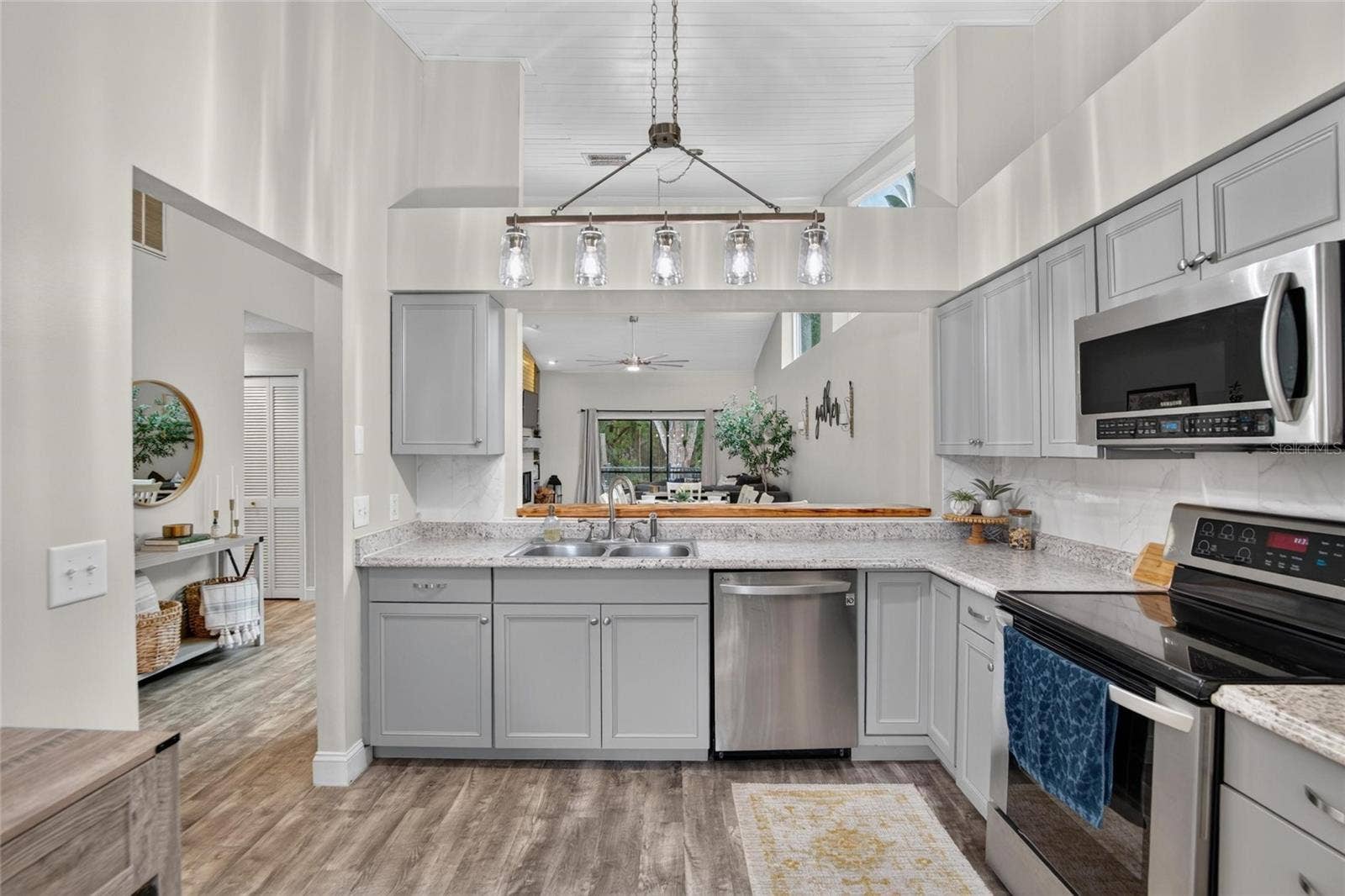 5490 GREYSTON STREET, Palm Harbor, FL 34685 5490 GREYSTON STREET, Palm Harbor, FL 34685