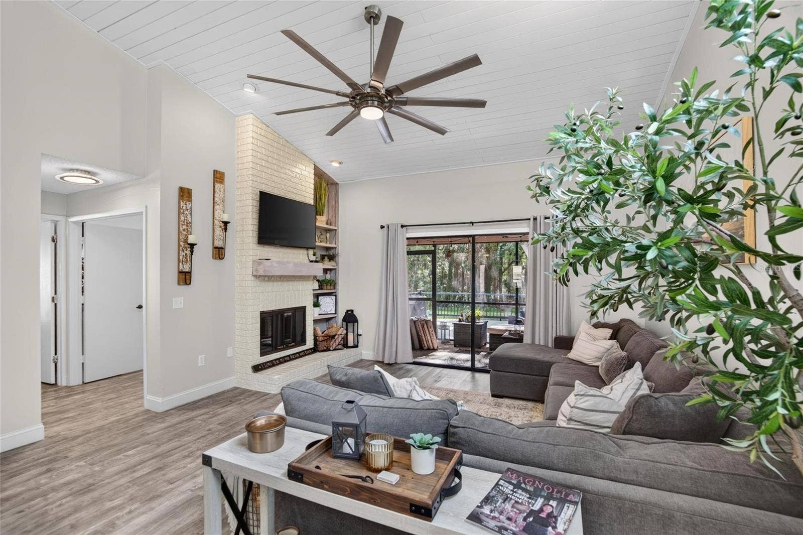 5490 GREYSTON STREET, Palm Harbor, FL 34685 5490 GREYSTON STREET, Palm Harbor, FL 34685