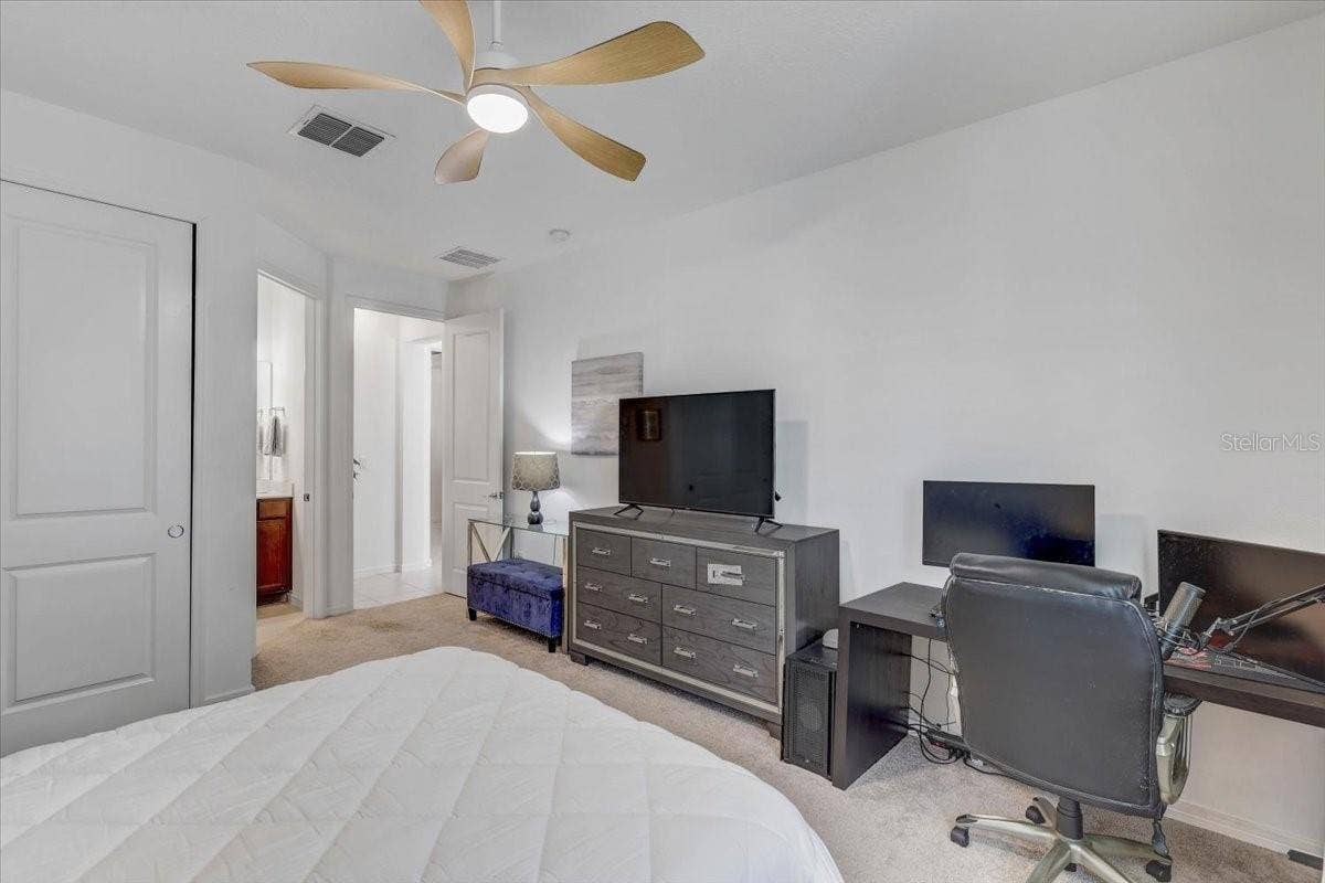 2848 QUAIL CREST COURT, Valrico, FL 33594 2848 QUAIL CREST COURT, Valrico, FL 33594