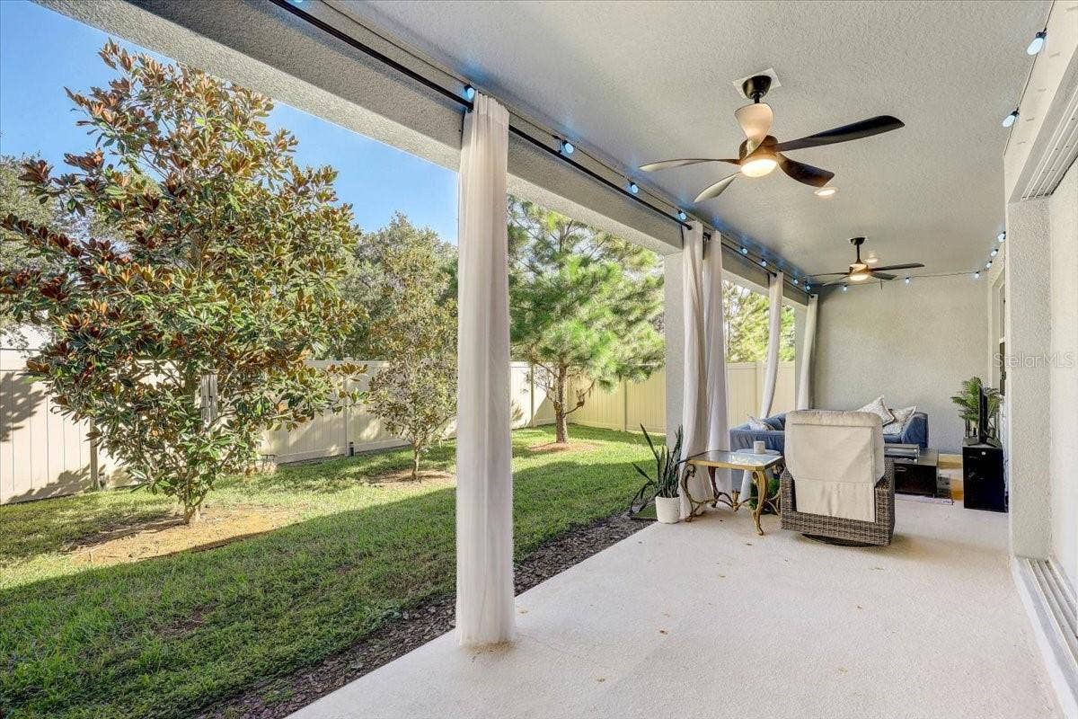 2848 QUAIL CREST COURT, Valrico, FL 33594 2848 QUAIL CREST COURT, Valrico, FL 33594