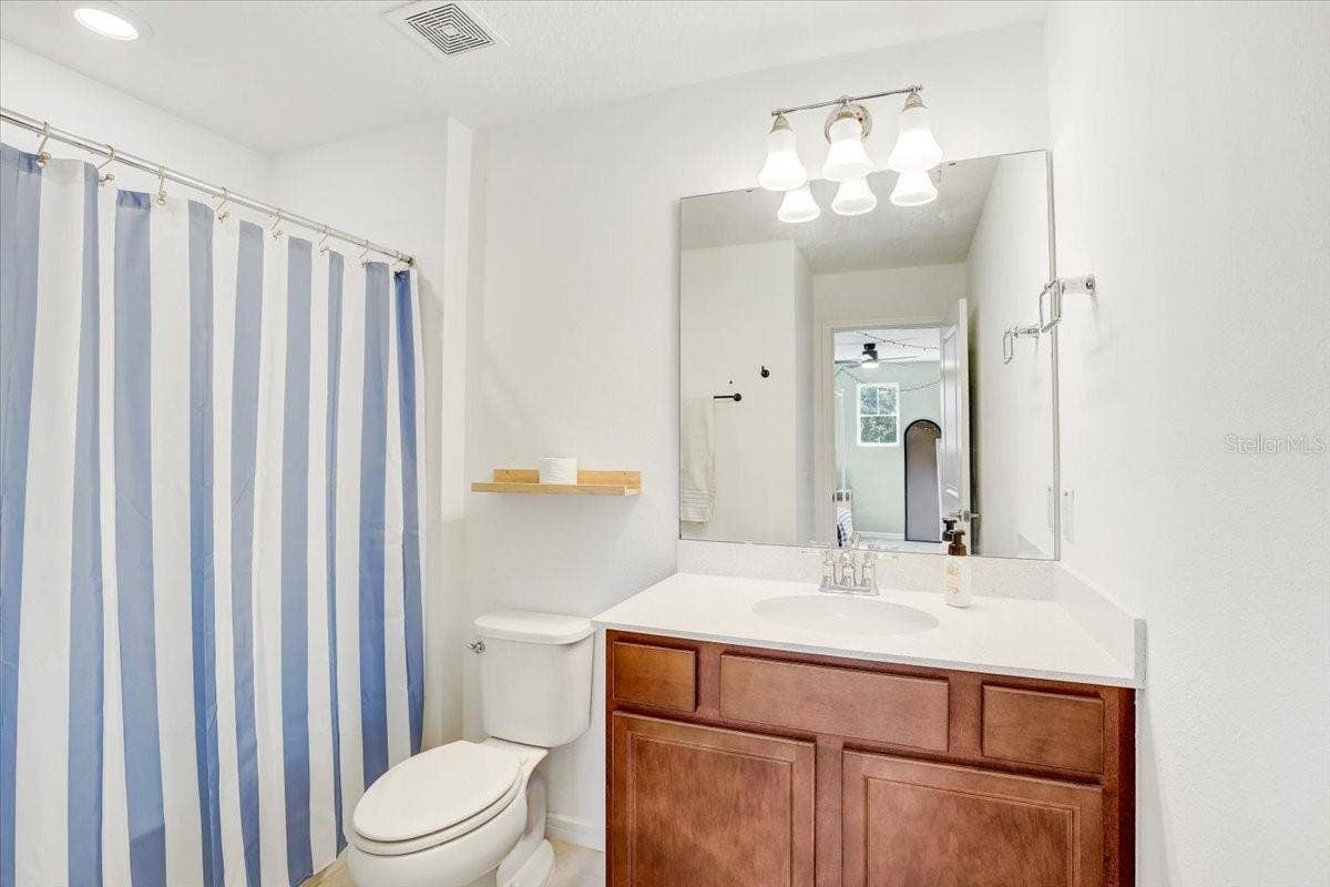 2848 QUAIL CREST COURT, Valrico, FL 33594 2848 QUAIL CREST COURT, Valrico, FL 33594
