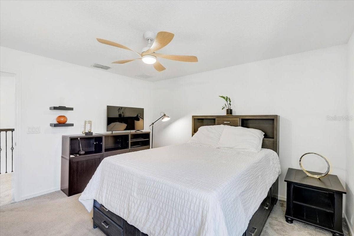 2848 QUAIL CREST COURT, Valrico, FL 33594 2848 QUAIL CREST COURT, Valrico, FL 33594