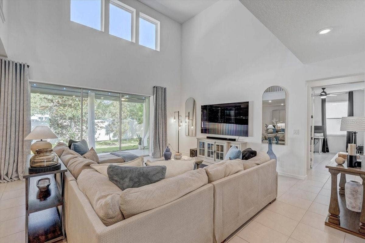 2848 QUAIL CREST COURT, Valrico, FL 33594 2848 QUAIL CREST COURT, Valrico, FL 33594