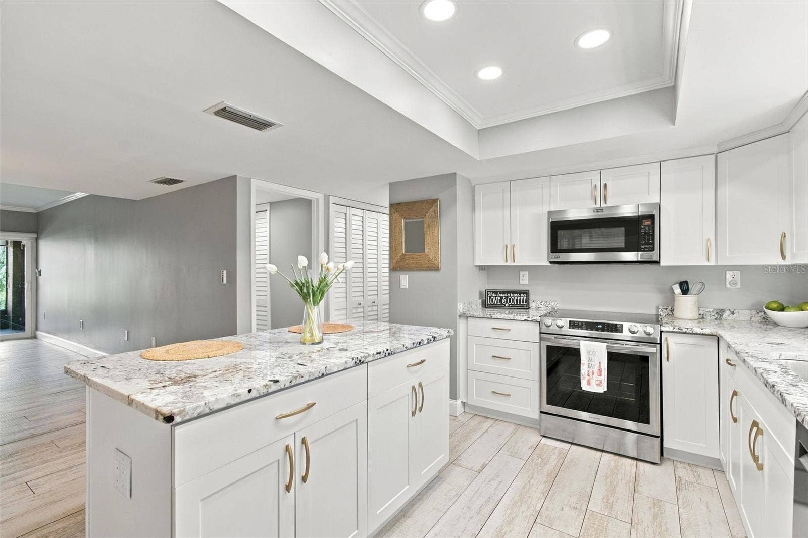875 S VILLAGE DRIVE N, #104, St Petersburg, FL 33716