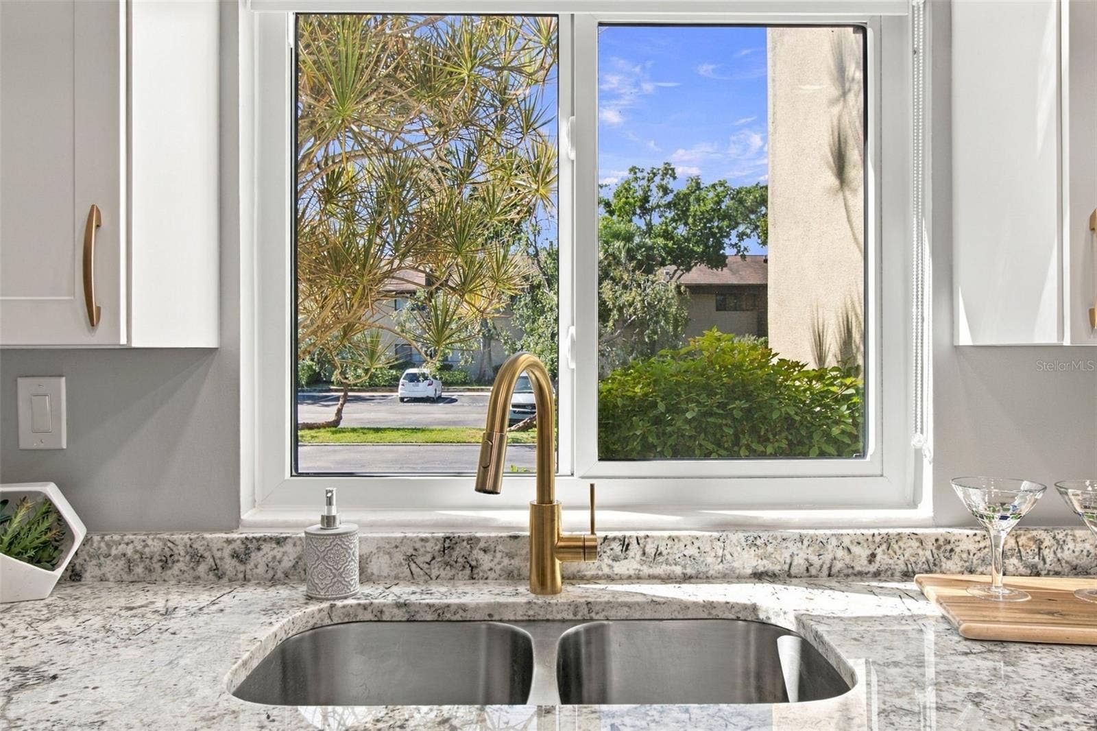 875 S VILLAGE DRIVE N, #104, St Petersburg, FL 33716