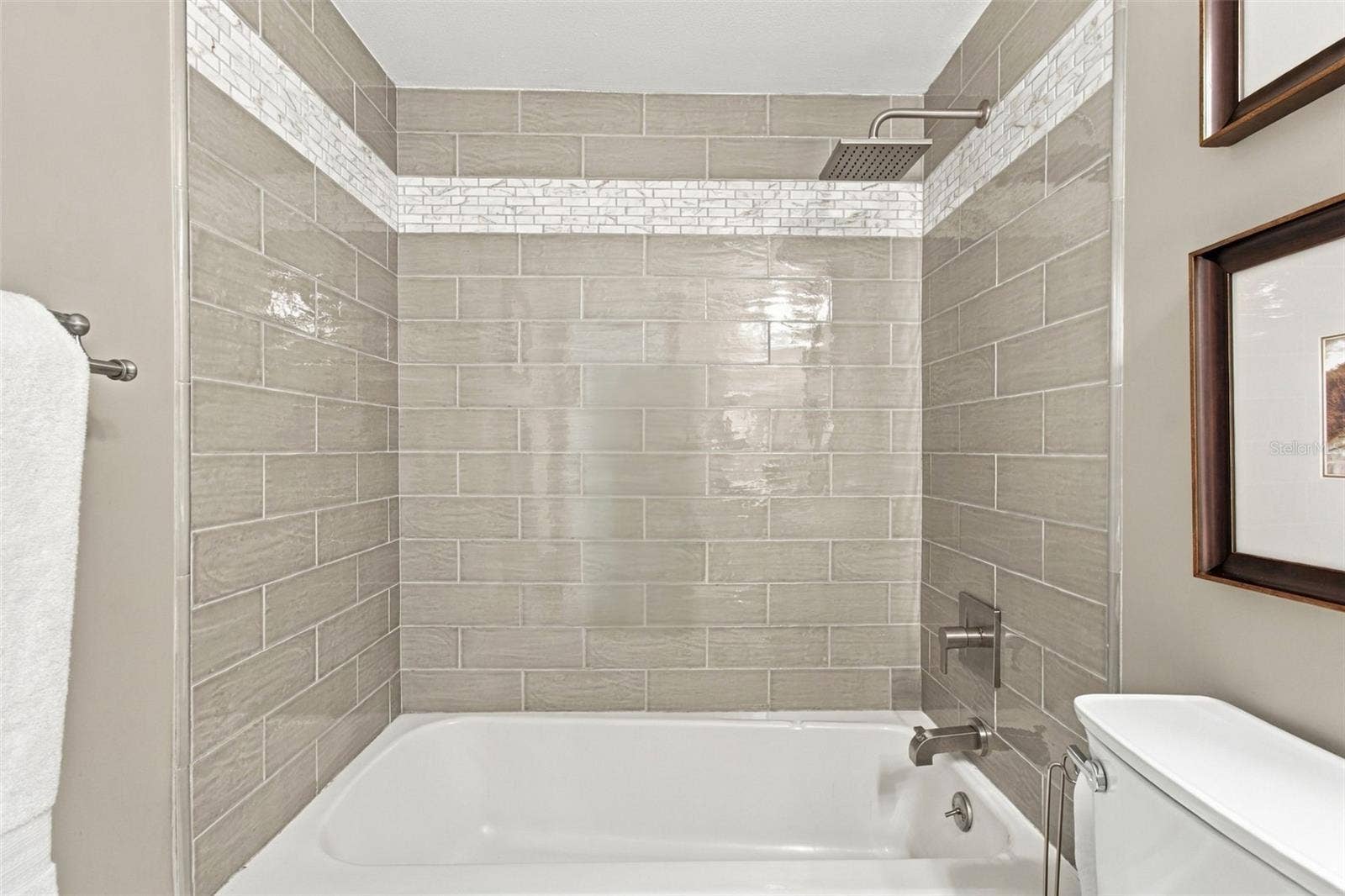 2nd bathroom