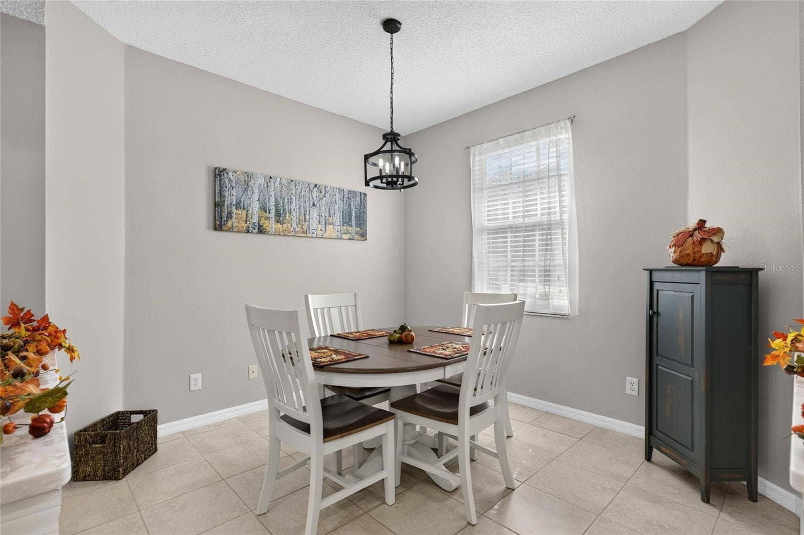 828 TREMONT GREENS LANE, #134, Sun City Center, FL 33573 Dining area/Den