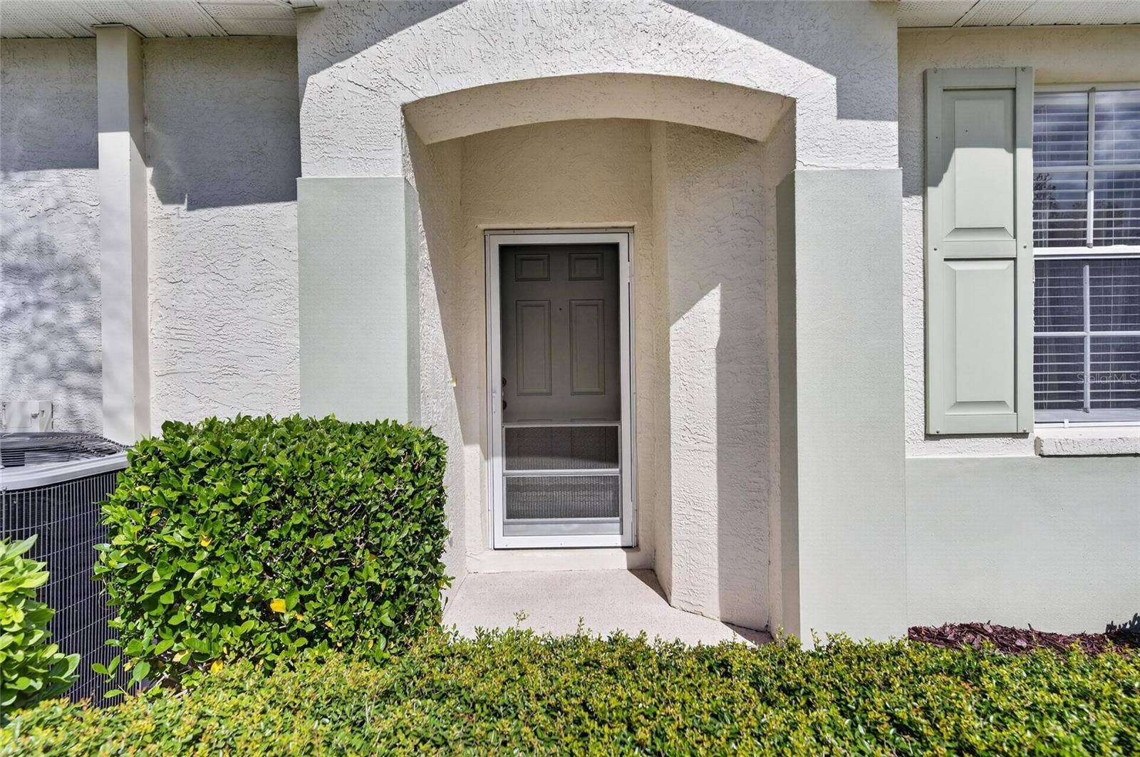 828 TREMONT GREENS LANE, #134, Sun City Center, FL 33573 Come on in!