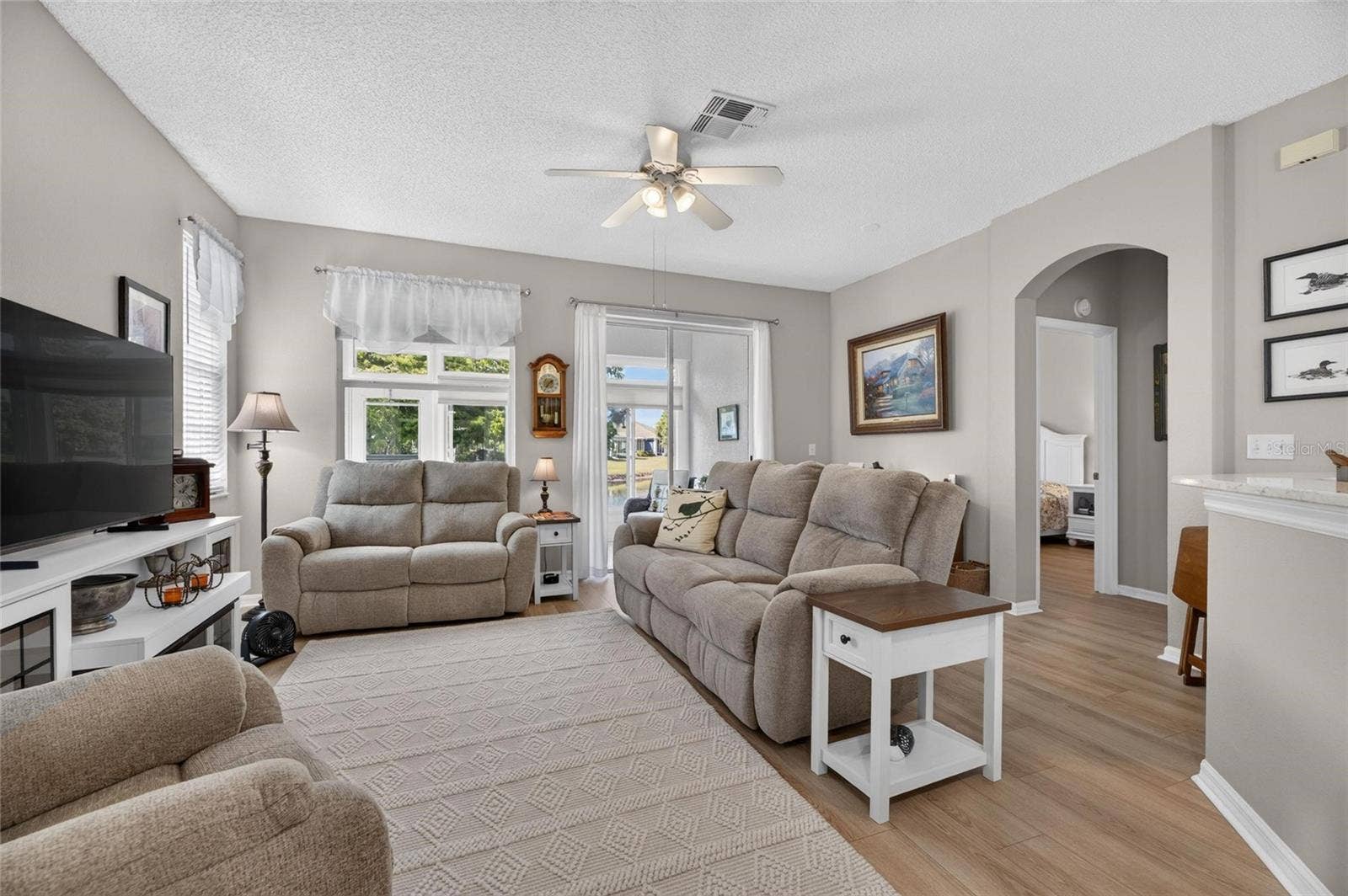 828 TREMONT GREENS LANE, #134, Sun City Center, FL 33573 Great room