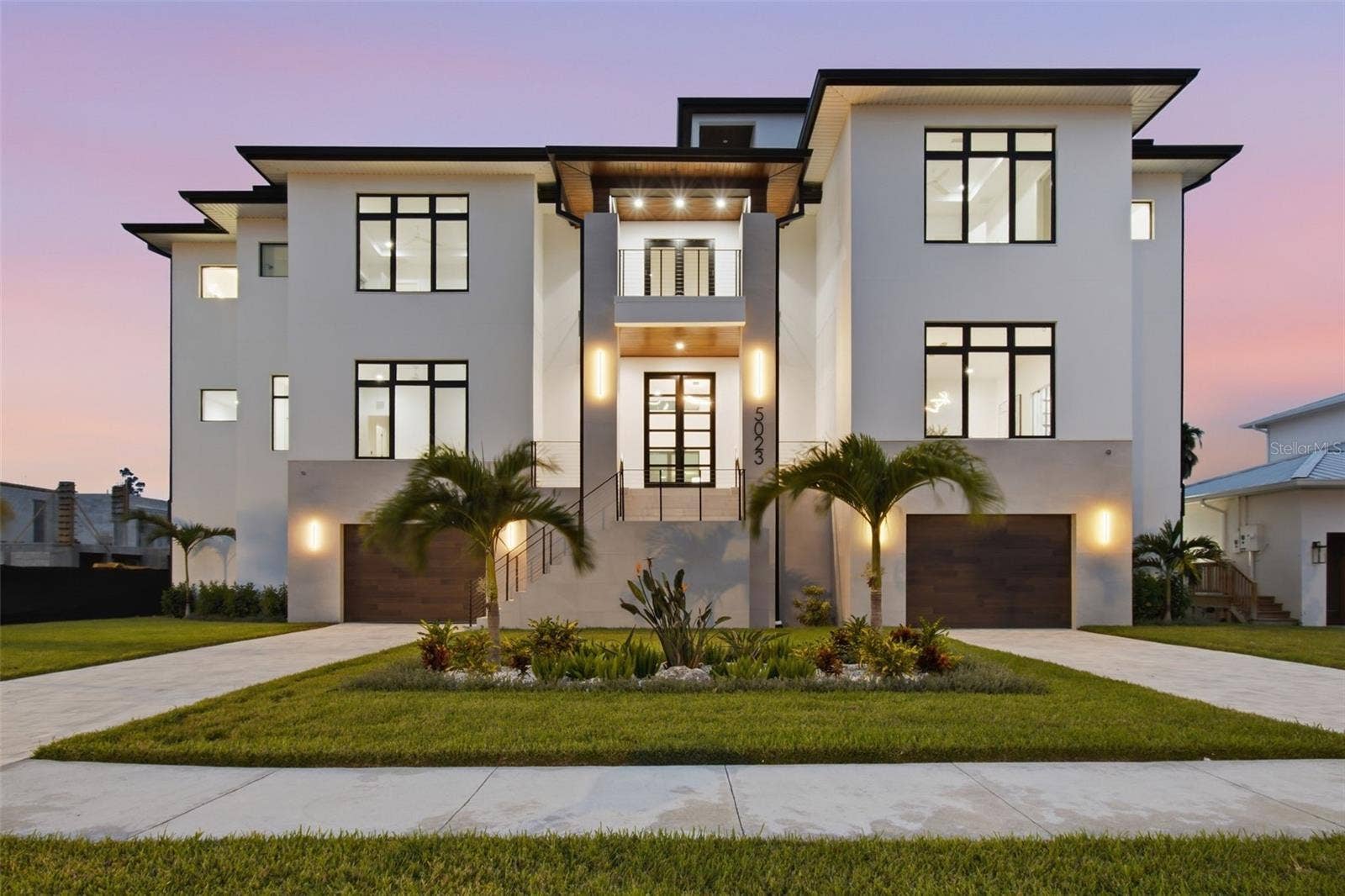 5023 W LEONA STREET, Tampa, FL 33629