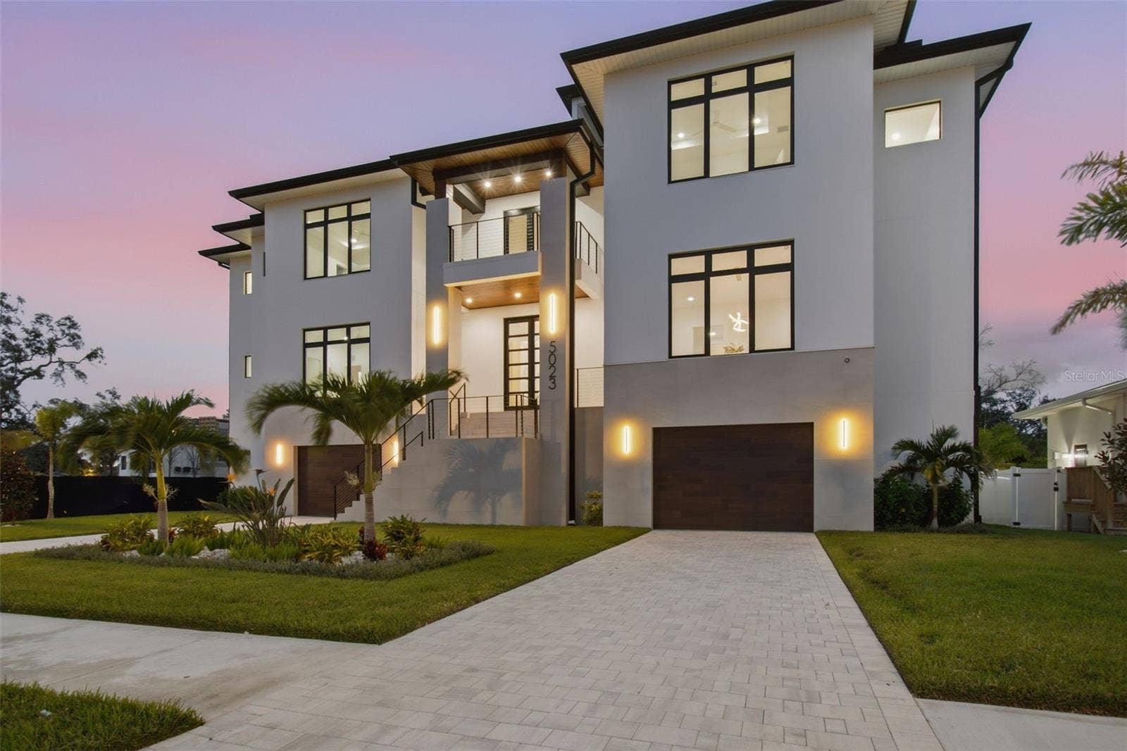 5023 W LEONA STREET, Tampa, FL 33629