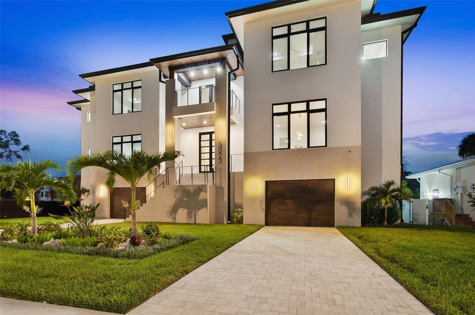 5023 W LEONA STREET, Tampa, FL 33629
