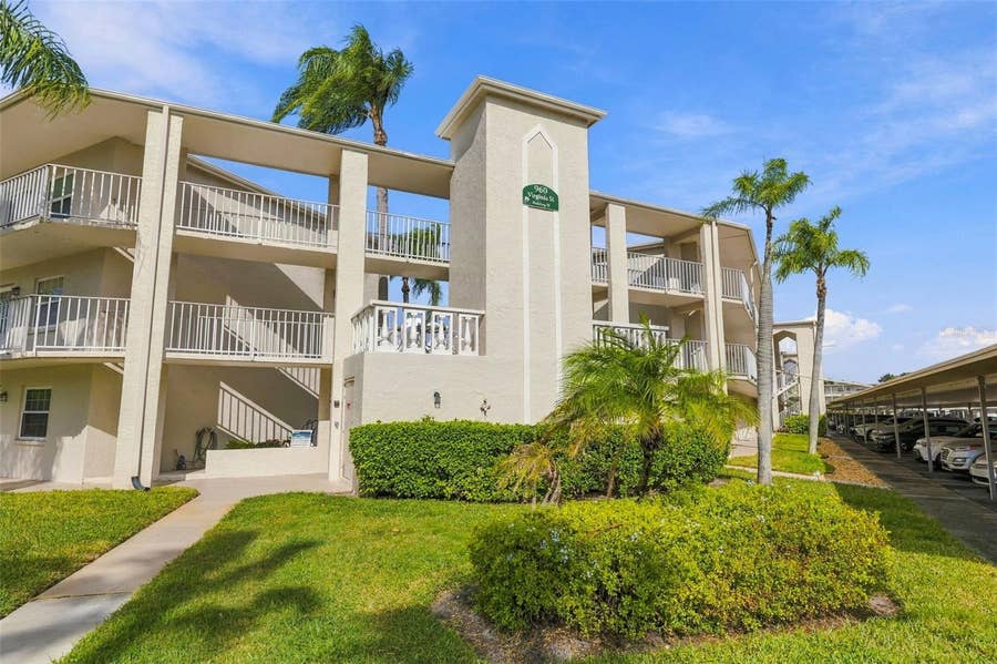 Property photo for 960 VIRGINIA STREET, #206, Dunedin, FL