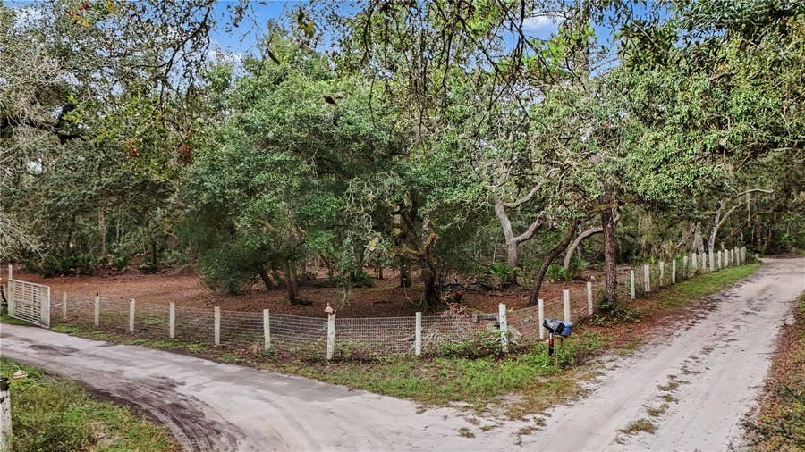 Property photo for 34192 OAK HAMMOCK DRIVE, Dade City, FL