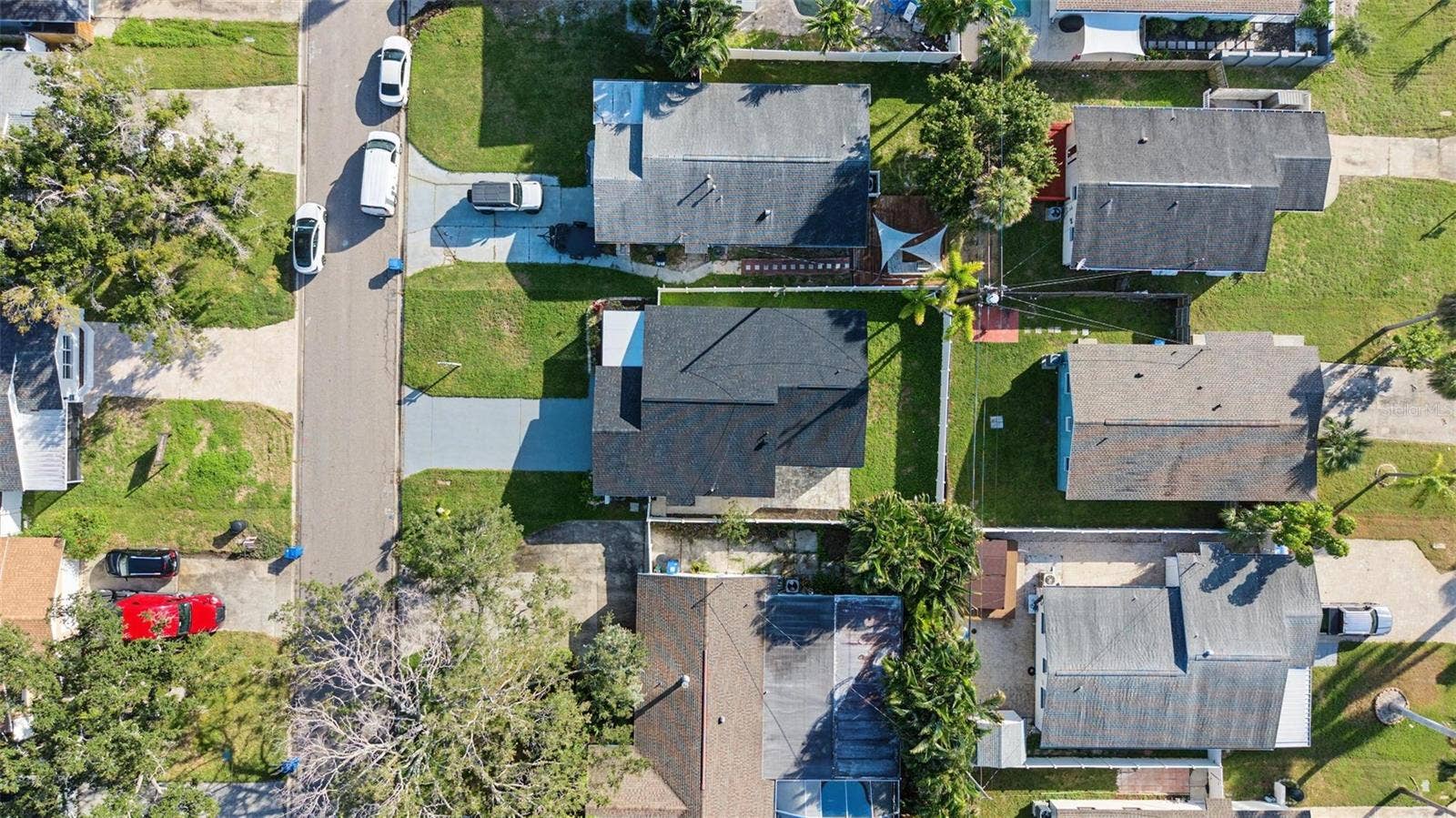 1834 NEW HAMPSHIRE AVENUE NE, St Petersburg, FL 33703 1834 NEW HAMPSHIRE AVENUE NE, St Petersburg, FL 33703