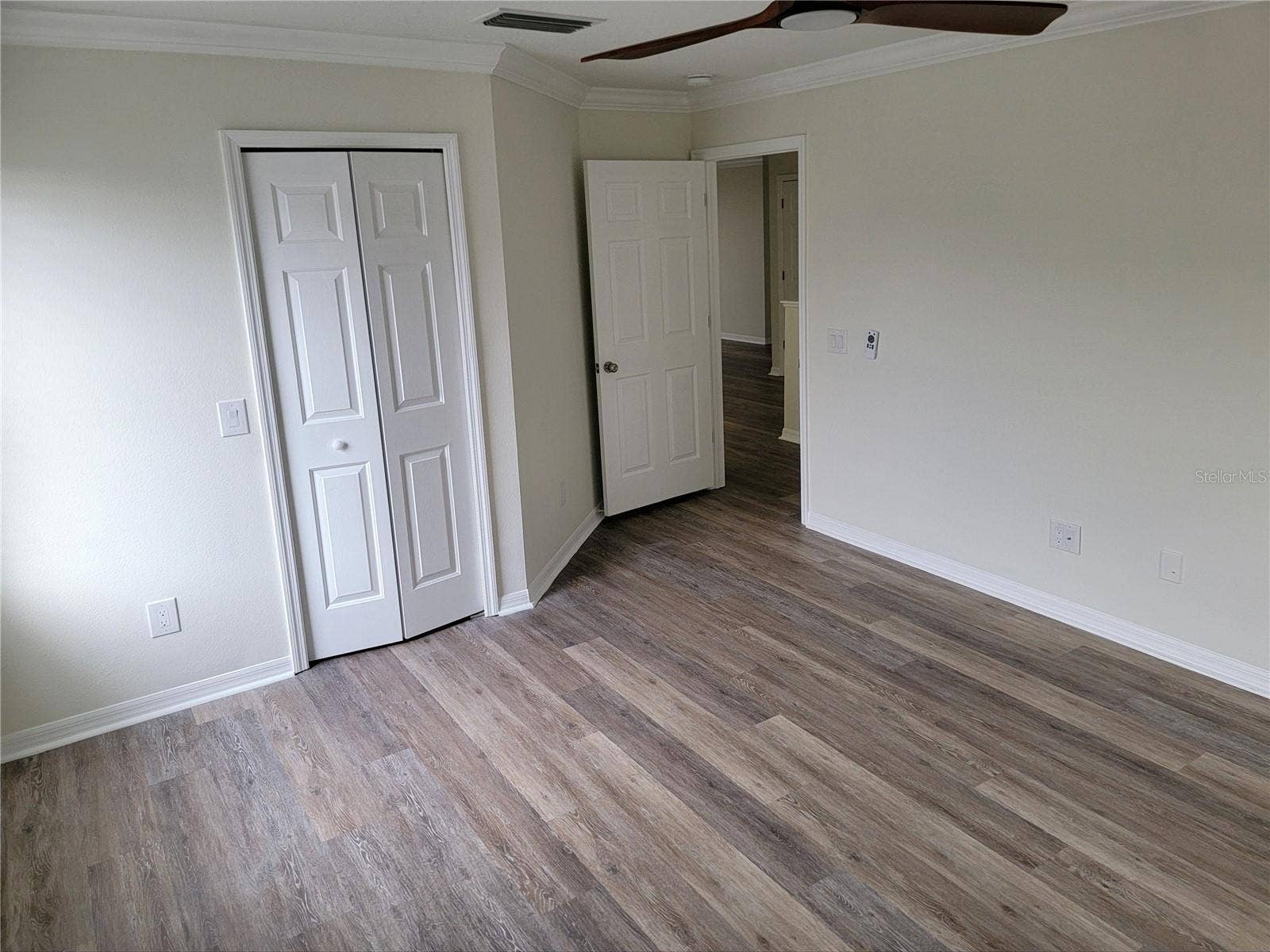19023 NARIMORE DRIVE, Land O Lakes, FL 34638 Guest bedroom 1