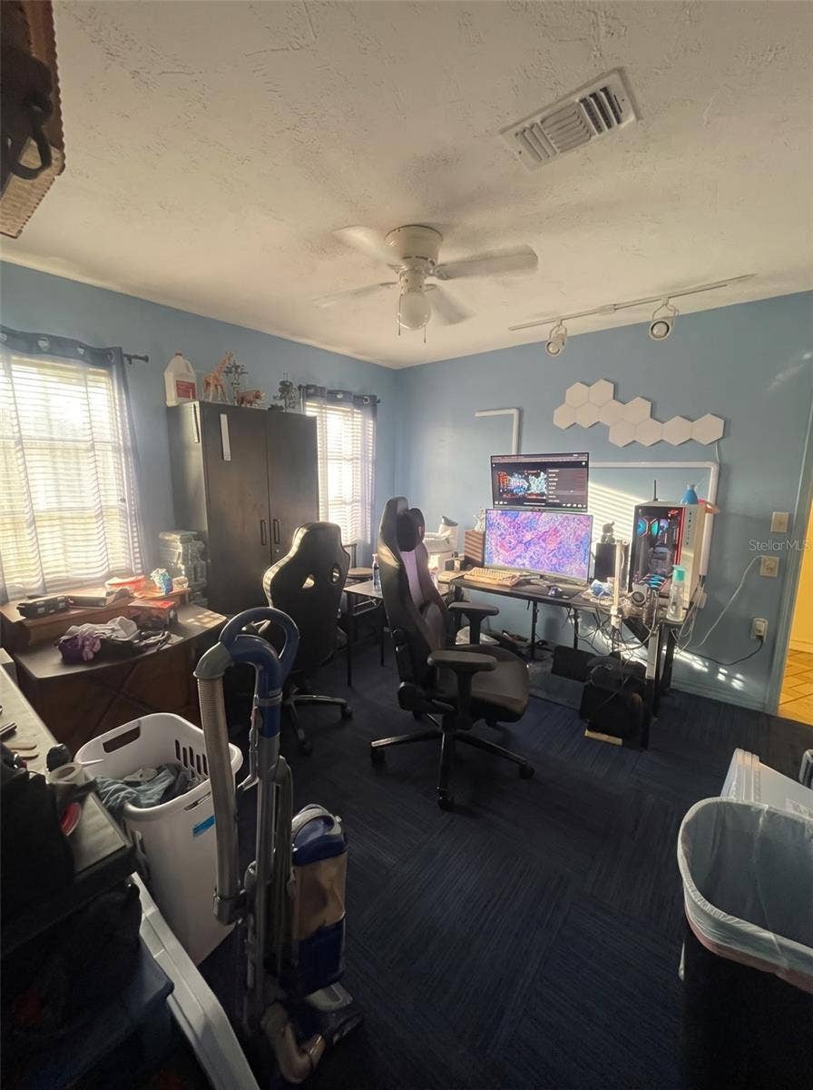 12823 89TH AVENUE, Seminole, FL 33776 12823 89TH AVENUE, Seminole, FL 33776