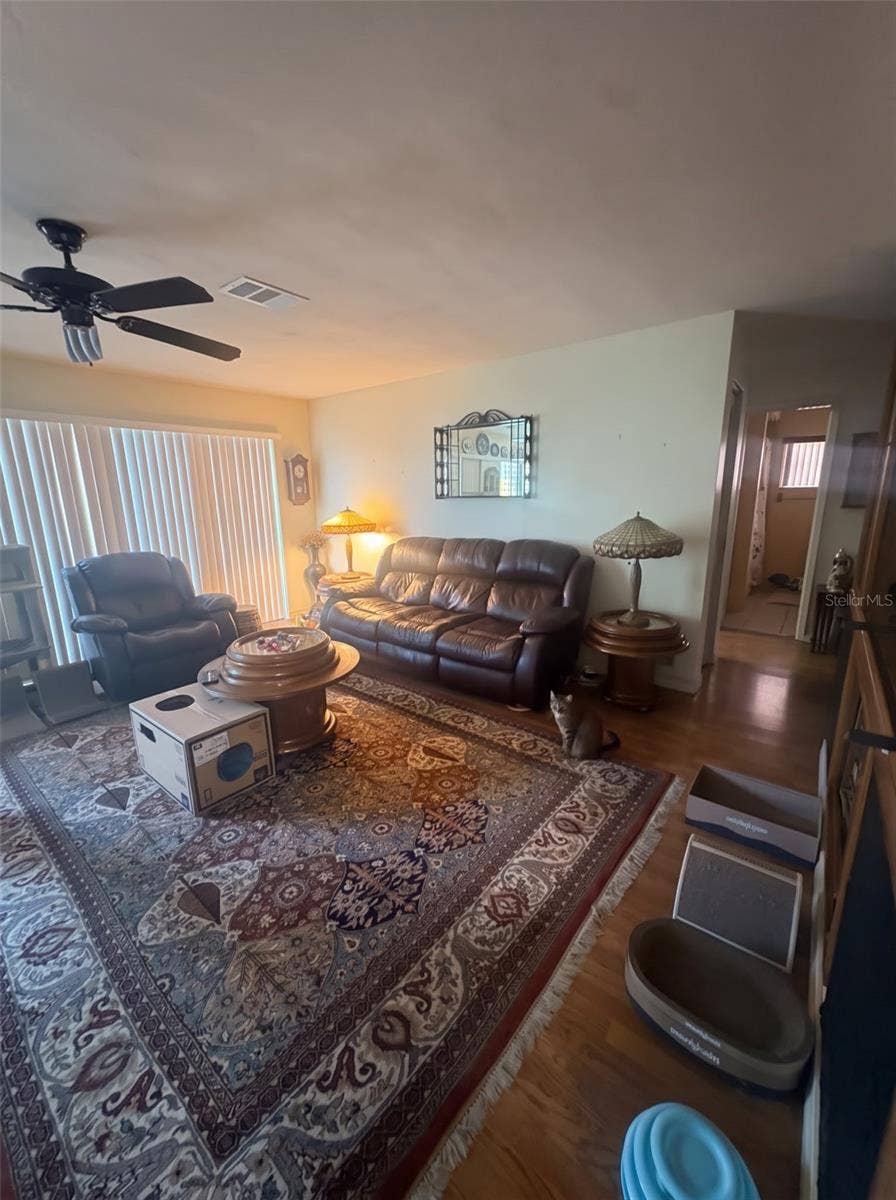 12823 89TH AVENUE, Seminole, FL 33776 12823 89TH AVENUE, Seminole, FL 33776