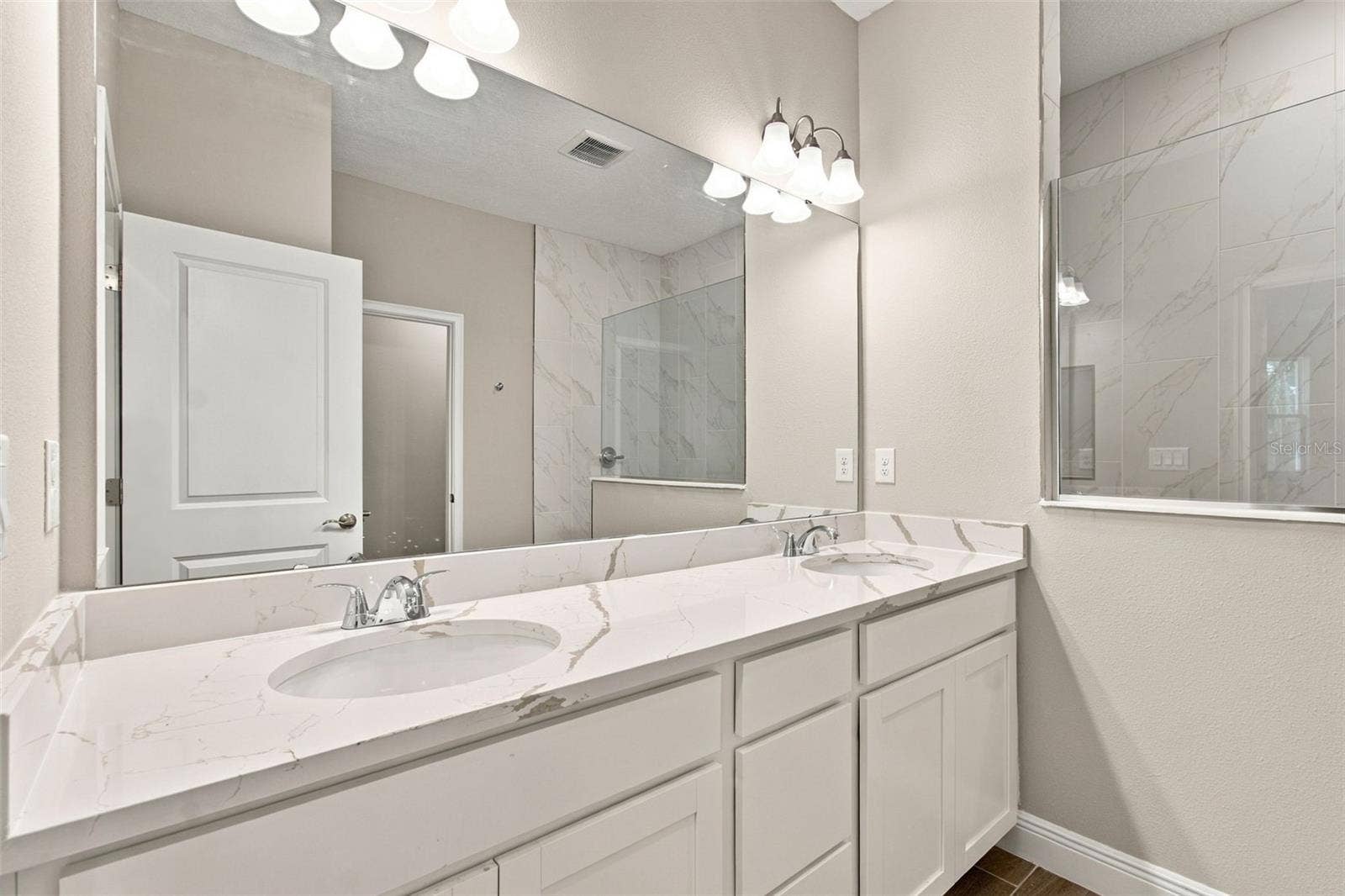 19461 FOREST GARDEN COURT, Brooksville, FL 34601 19461 FOREST GARDEN COURT, Brooksville, FL 34601