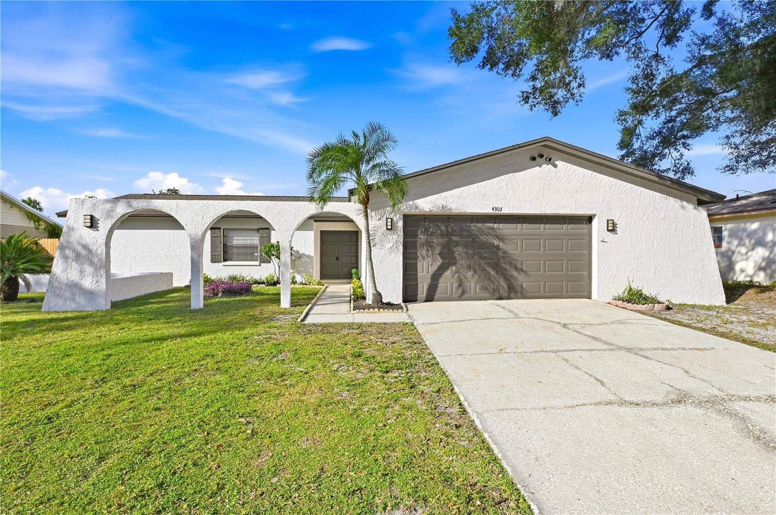 4303 HOLLOW HILL DRIVE, Tampa, FL 33624