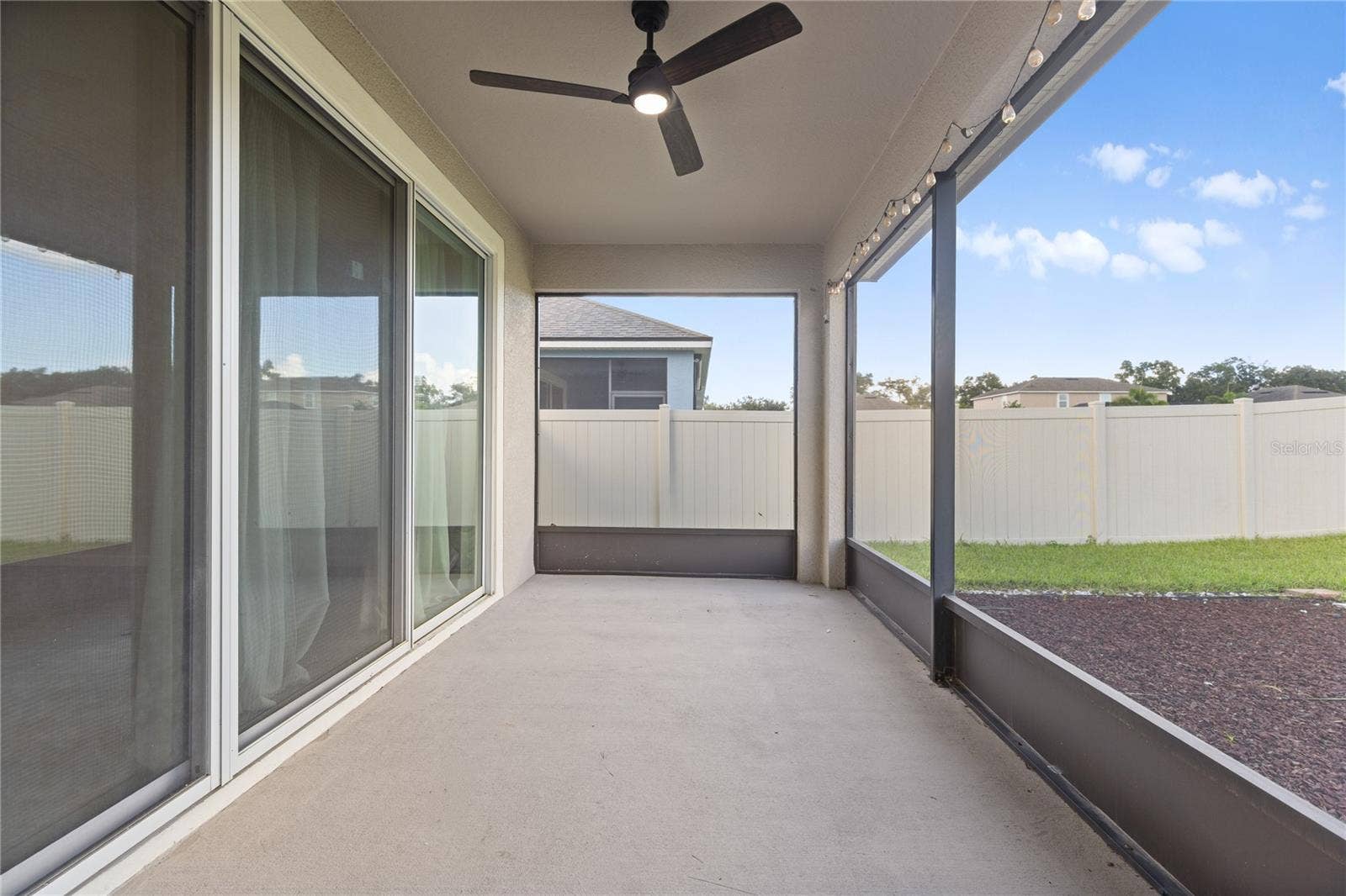 1007 LEE SHORE STREET, Valrico, FL 33594 Screened in porch pic 2