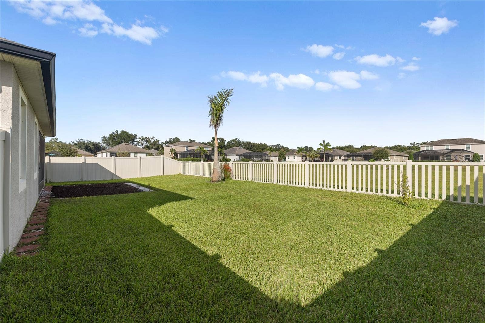 1007 LEE SHORE STREET, Valrico, FL 33594 Backyard pic 1