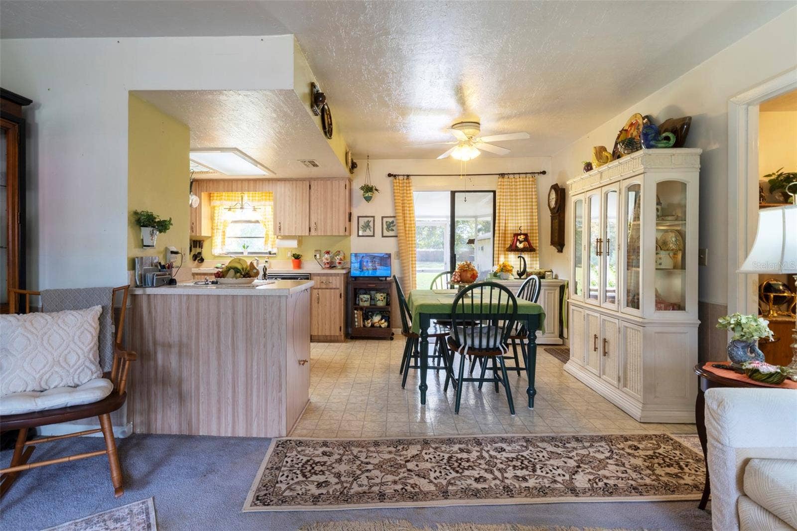7206 W MATADOR LANE, Homosassa, FL 34446