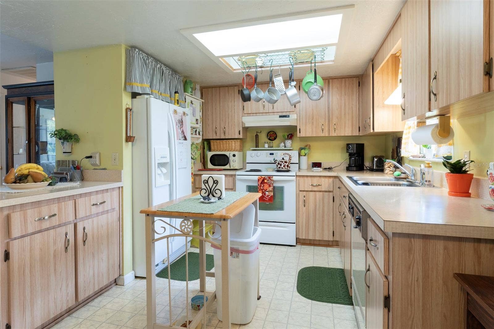 7206 W MATADOR LANE, Homosassa, FL 34446