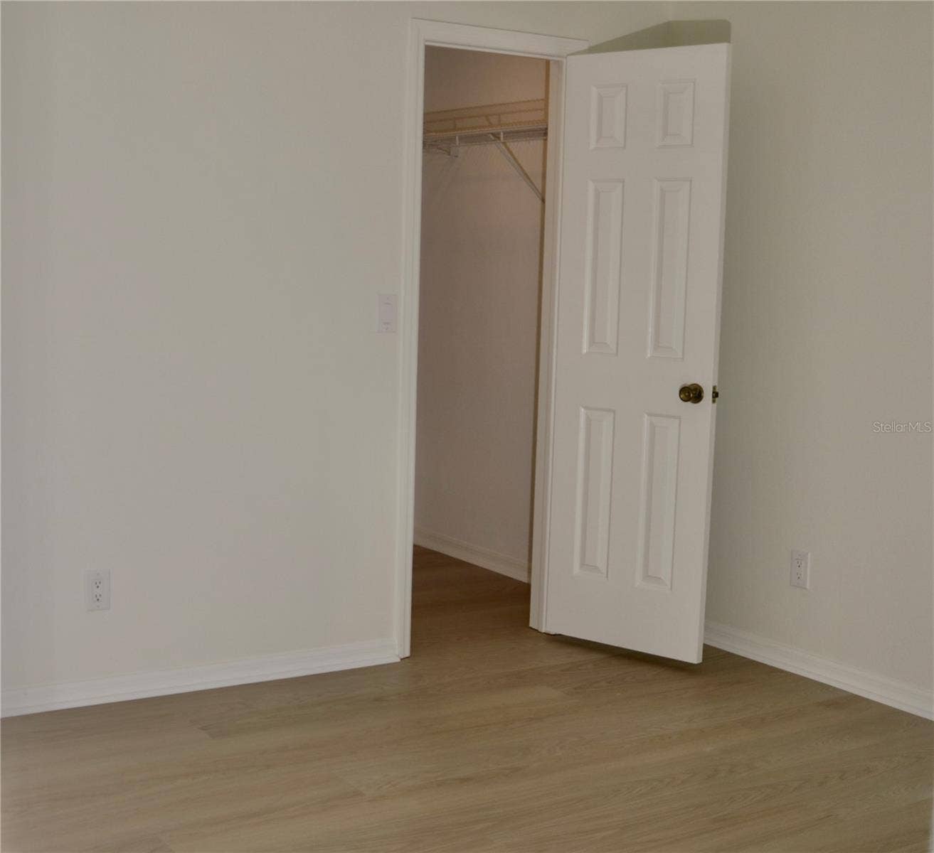 5631 WAXMYRTLE WAY, Naples, FL 34109 Main Bedroom