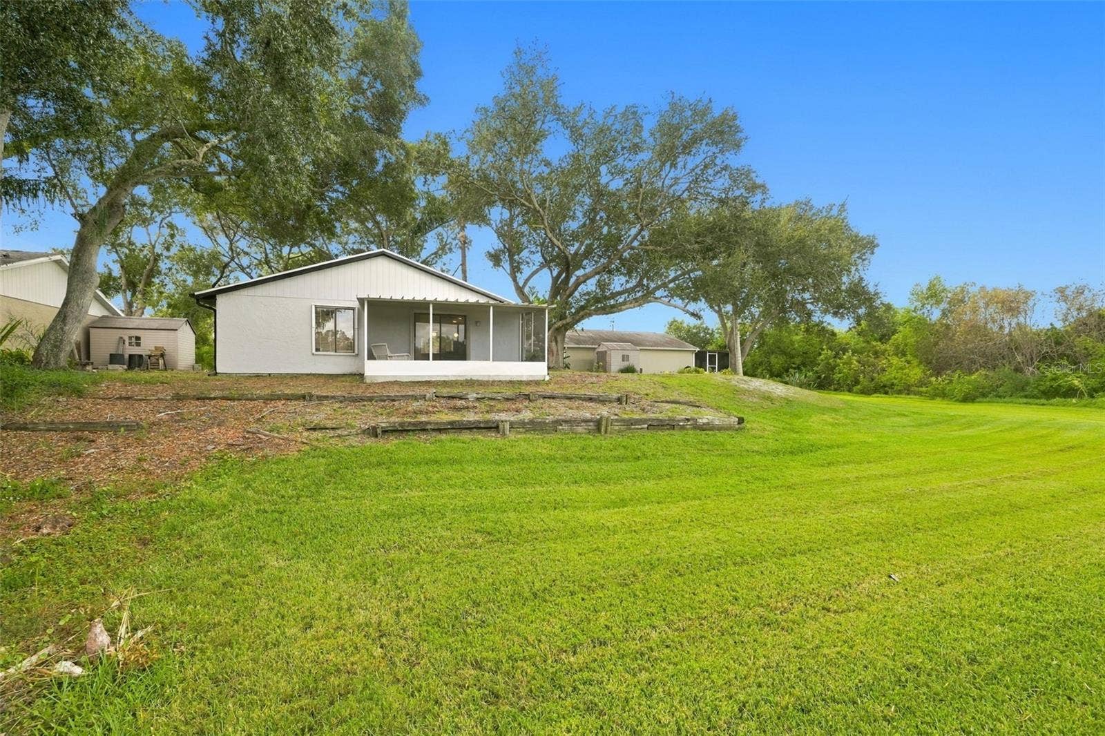 770 ARTHURS COURT, Tarpon Springs, FL 34689 Back of Property