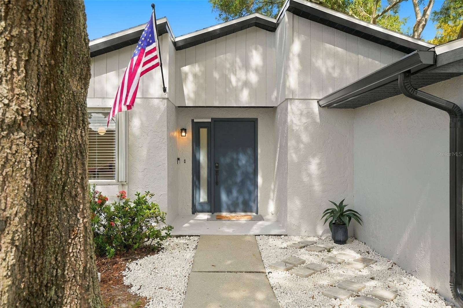 770 ARTHURS COURT, Tarpon Springs, FL 34689 Welcome!