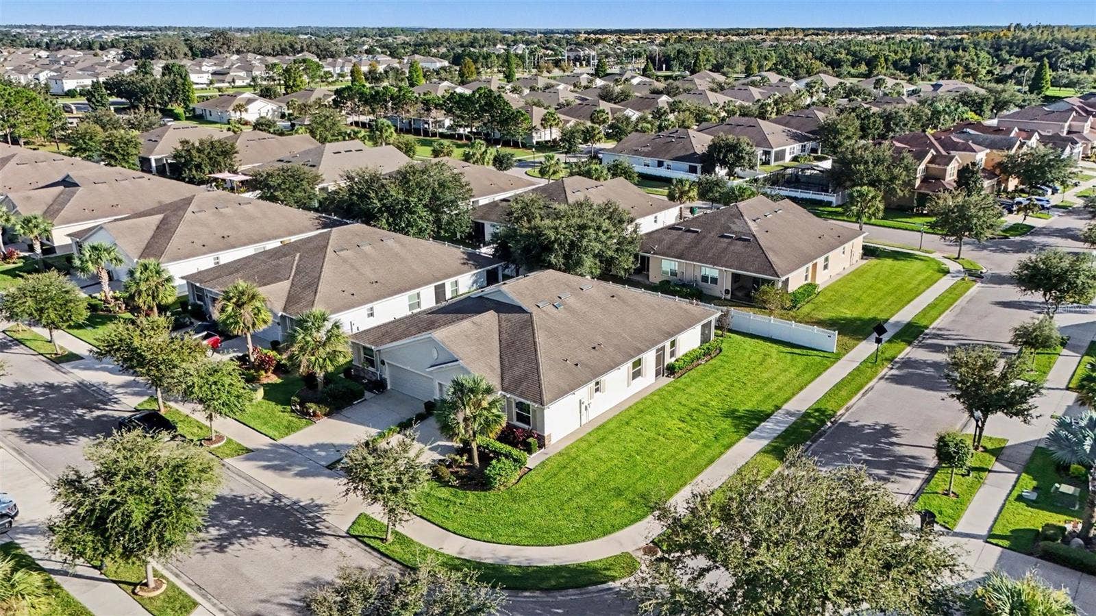 32976 WINDELSTRAW DRIVE, Wesley Chapel, FL 33545