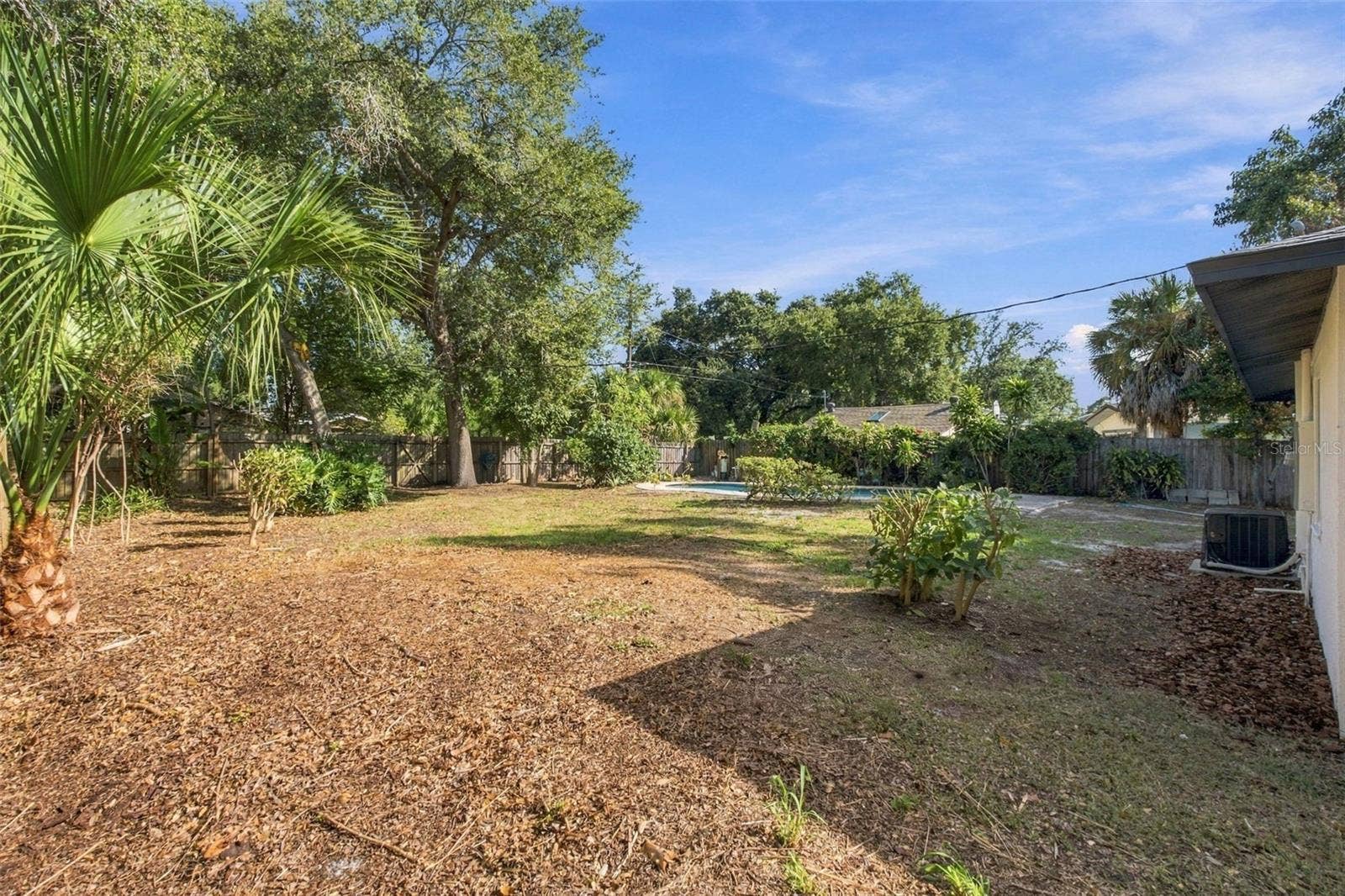 7313 6TH AVENUE N, St Petersburg, FL 33710