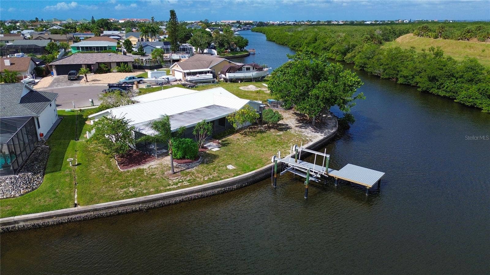 6533 SENEGAL PALM WAY, Apollo Beach, FL 33572