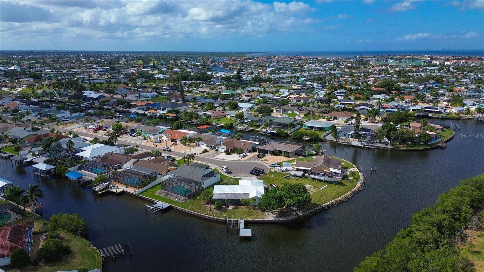 6533 SENEGAL PALM WAY, Apollo Beach, FL 33572